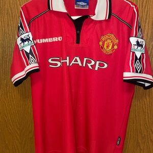 Umbro RARE 1998/99 Men’s Manchester United Home Soccer Jersey Size Medium